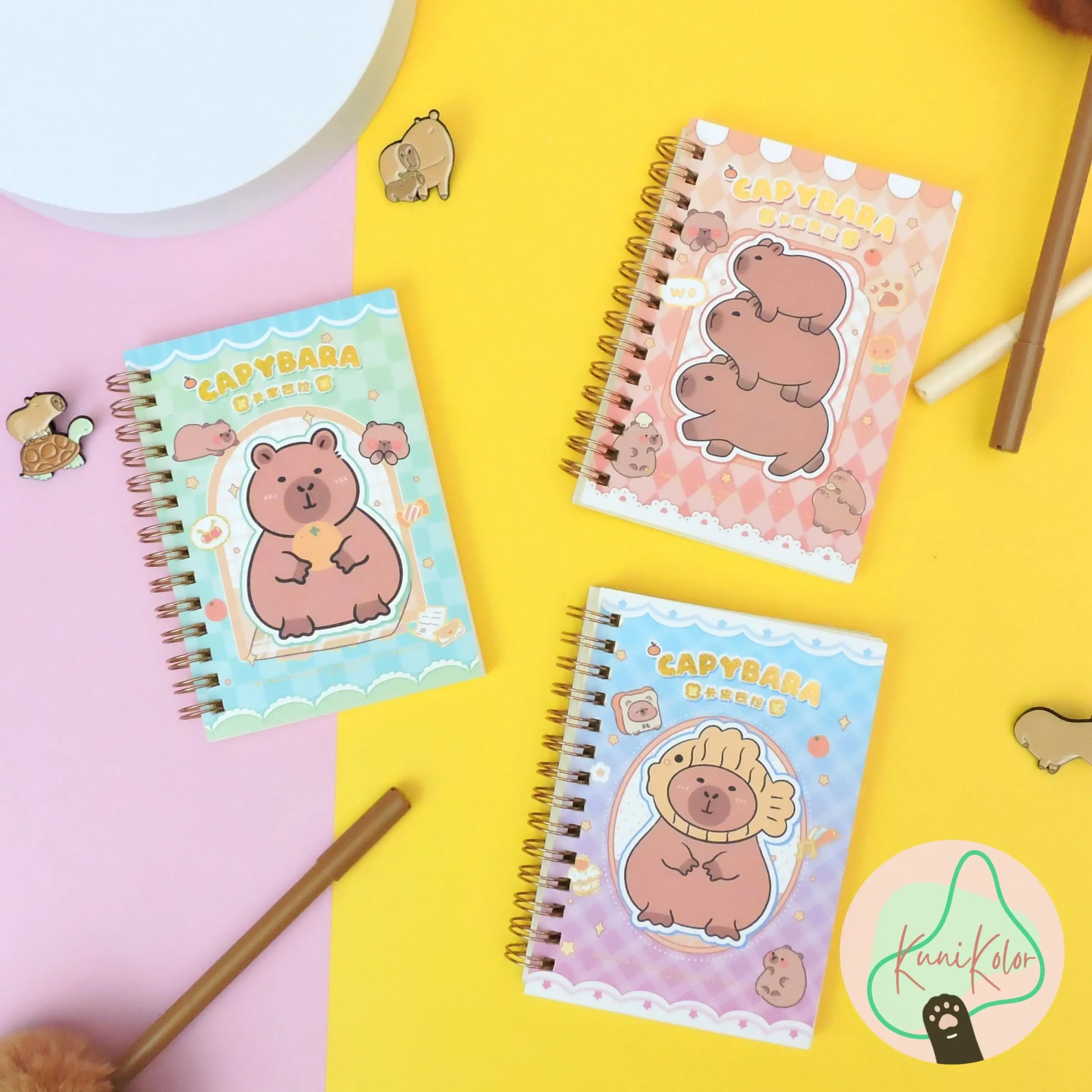 Libreta capibara kawaii 1 Agenda pequena rayada capibaras kawaii kunikolor 01 1 scaled Libreta capibara kawaii
