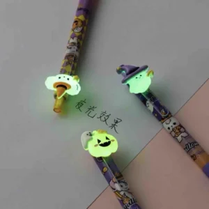 Papelería kawaii Kunikolor 14 Esfero lapicero alumbra en la oscuridad halloween kunikolor kawaii 02 Esfero Halloween kawaii